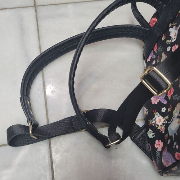 Disney Loungefly Women's Black Floral Print Zipper Around Backpack Rare HEART - Picture 9 of 15